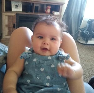 Meet your Posher, Elyssa